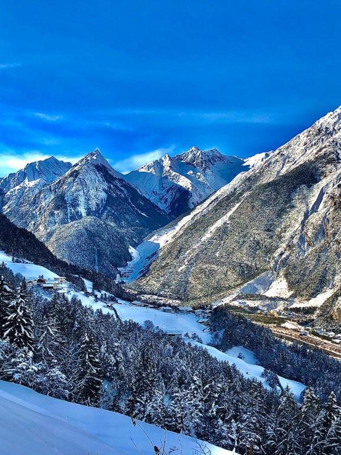 Apart Tiroler Huamatli Schönwies المظهر الخارجي الصورة